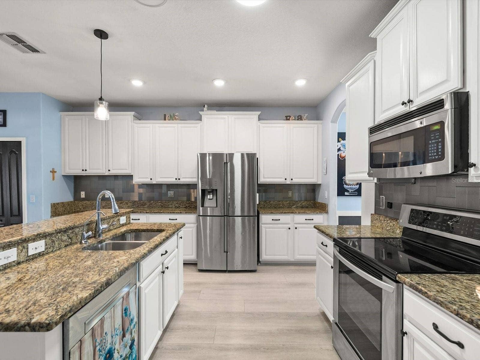 11695 CRESTRIDGE LOOP, New Port Richey, FL 34655 11695 CRESTRIDGE LOOP, New Port Richey, FL 34655