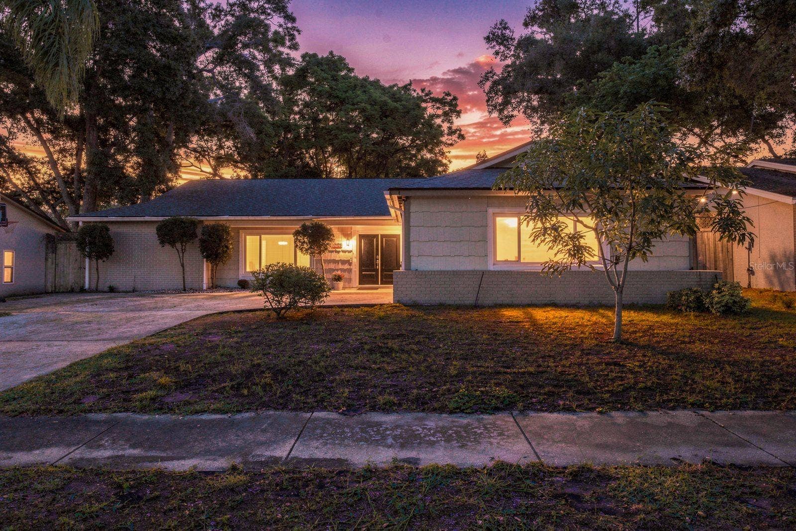 2447 GROVE RIDGE DRIVE, Palm Harbor, FL 34683 staged photo
