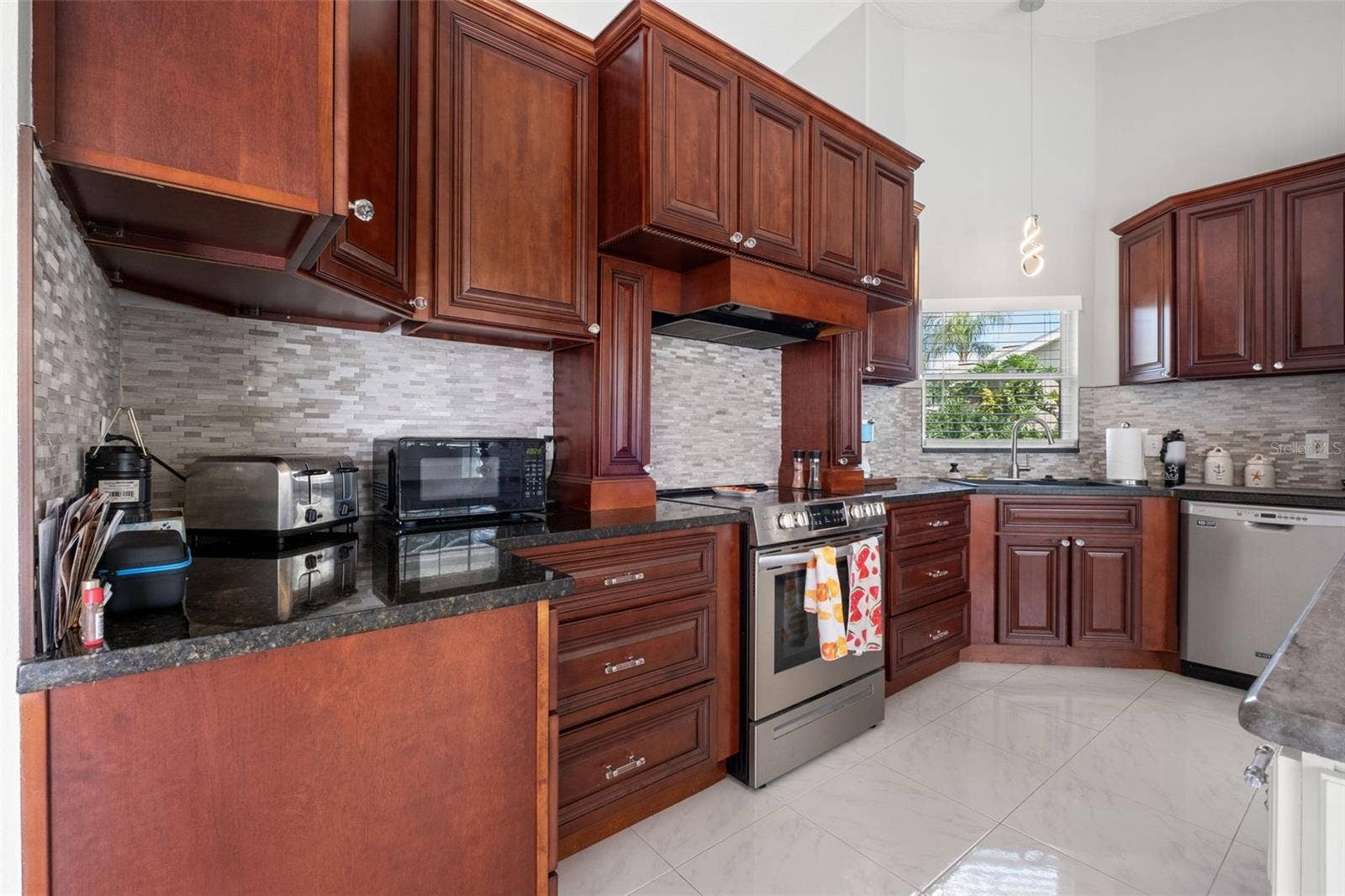 8916 KEATS DRIVE, Hudson, FL 34667 8916 KEATS DRIVE, Hudson, FL 34667
