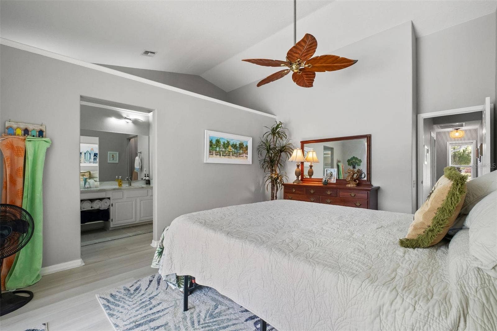 8916 KEATS DRIVE, Hudson, FL 34667 8916 KEATS DRIVE, Hudson, FL 34667