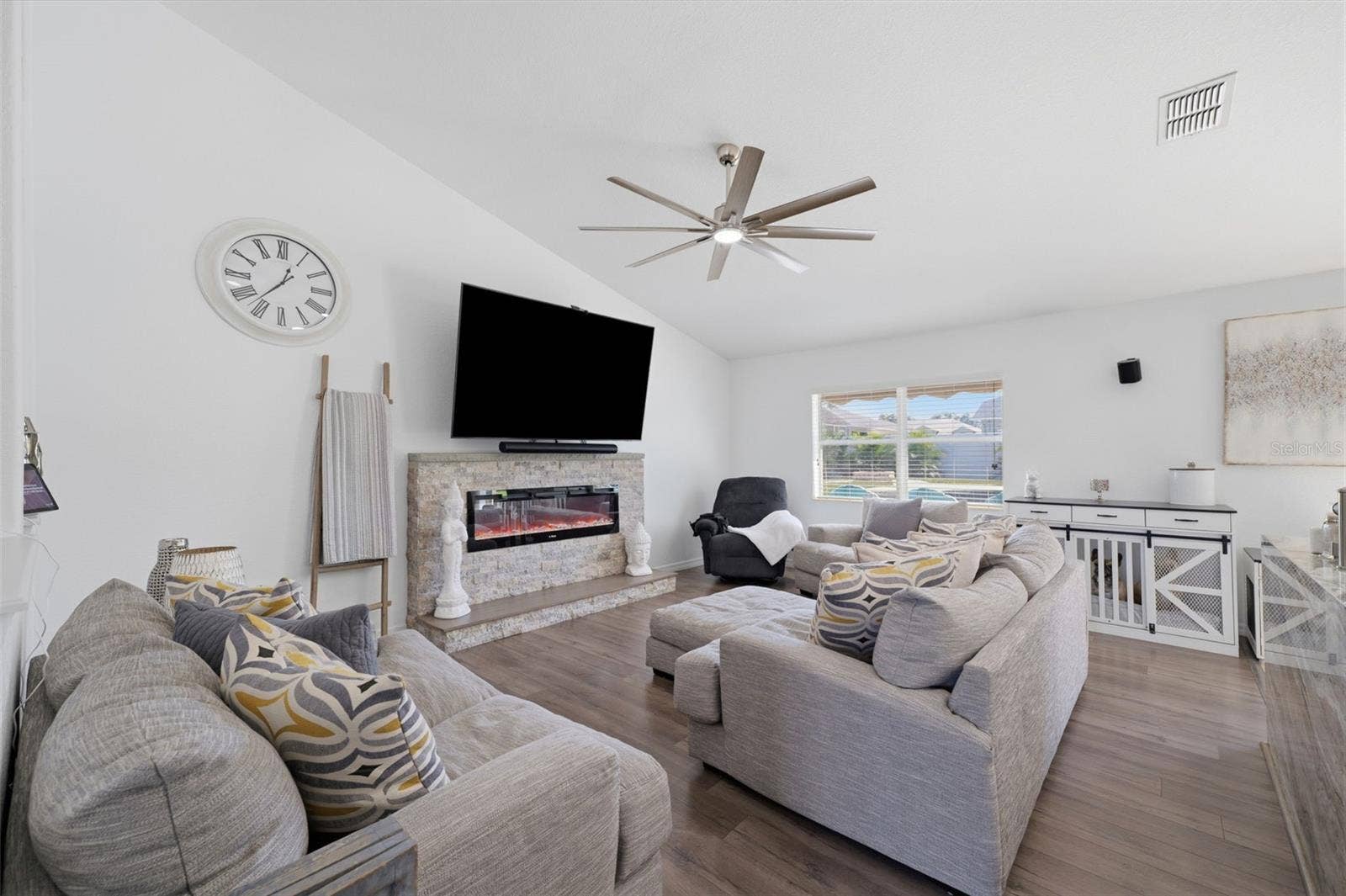 13338 LA CASITA AVENUE, Spring Hill, FL 34609 13338 LA CASITA AVENUE, Spring Hill, FL 34609