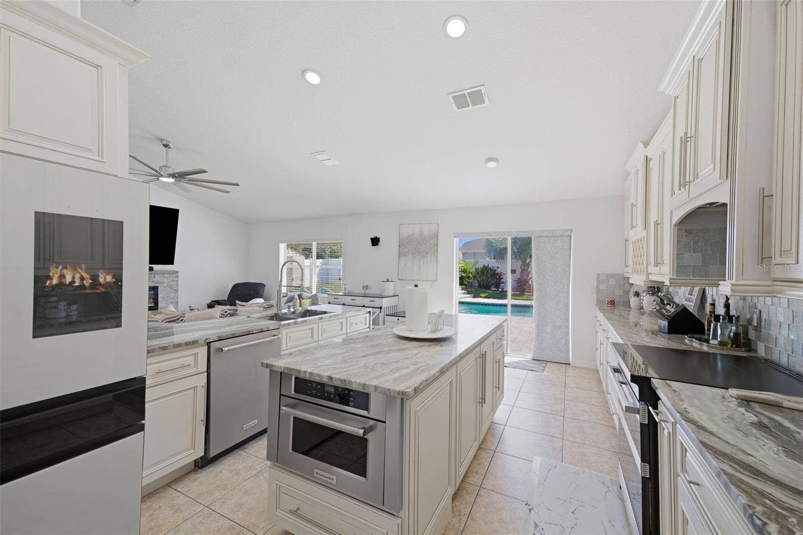 13338 LA CASITA AVENUE, Spring Hill, FL 34609 13338 LA CASITA AVENUE, Spring Hill, FL 34609