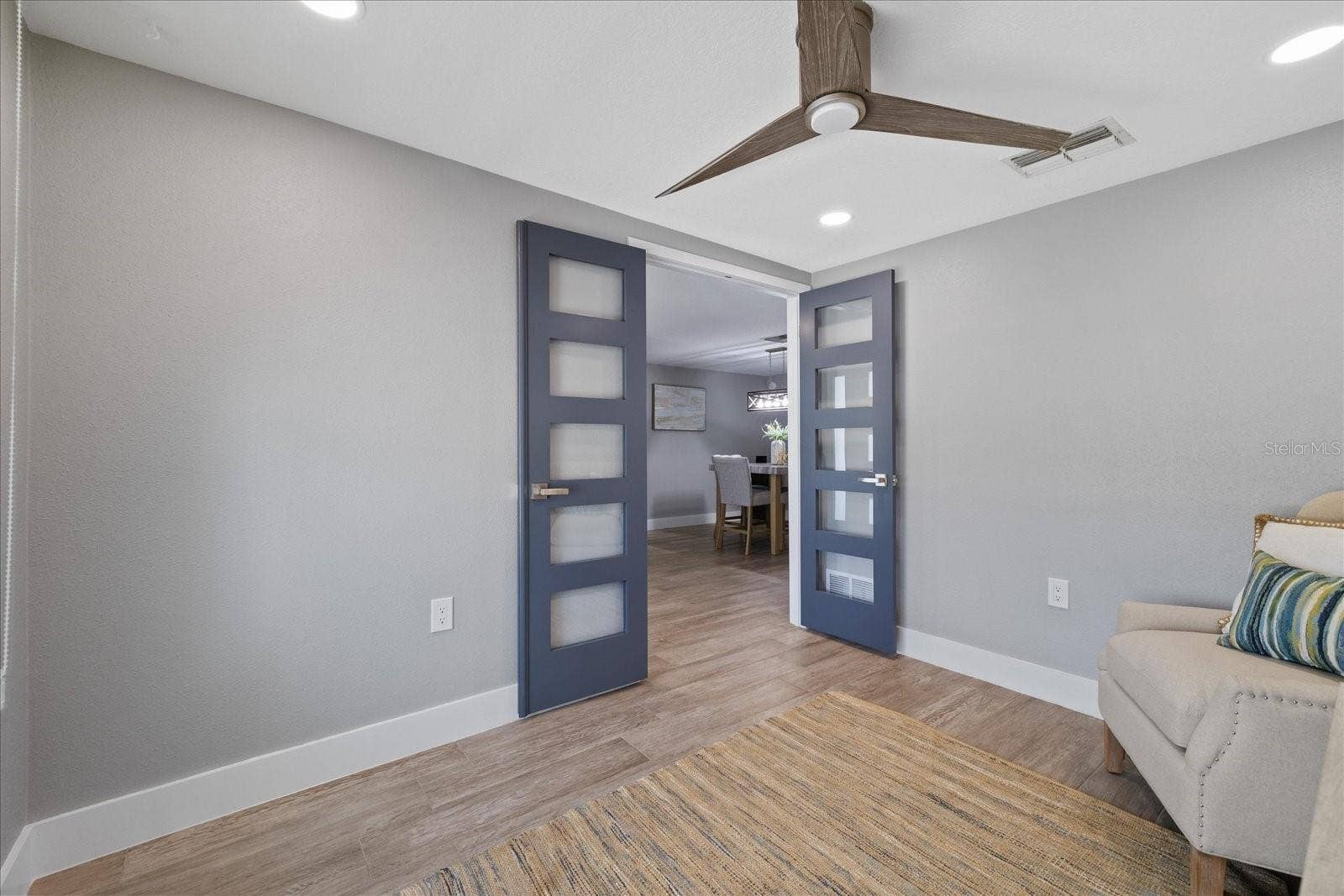 5001 MARLIN DRIVE, New Port Richey, FL 34652 Office/flex space with french doors