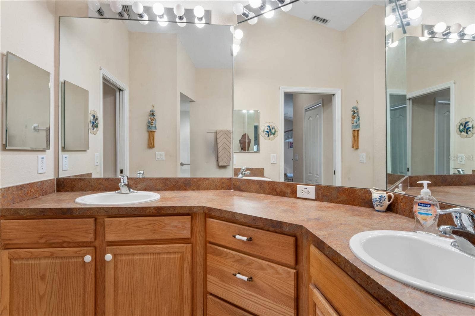 11602 MCLEOD STREET, Spring Hill, FL 34609