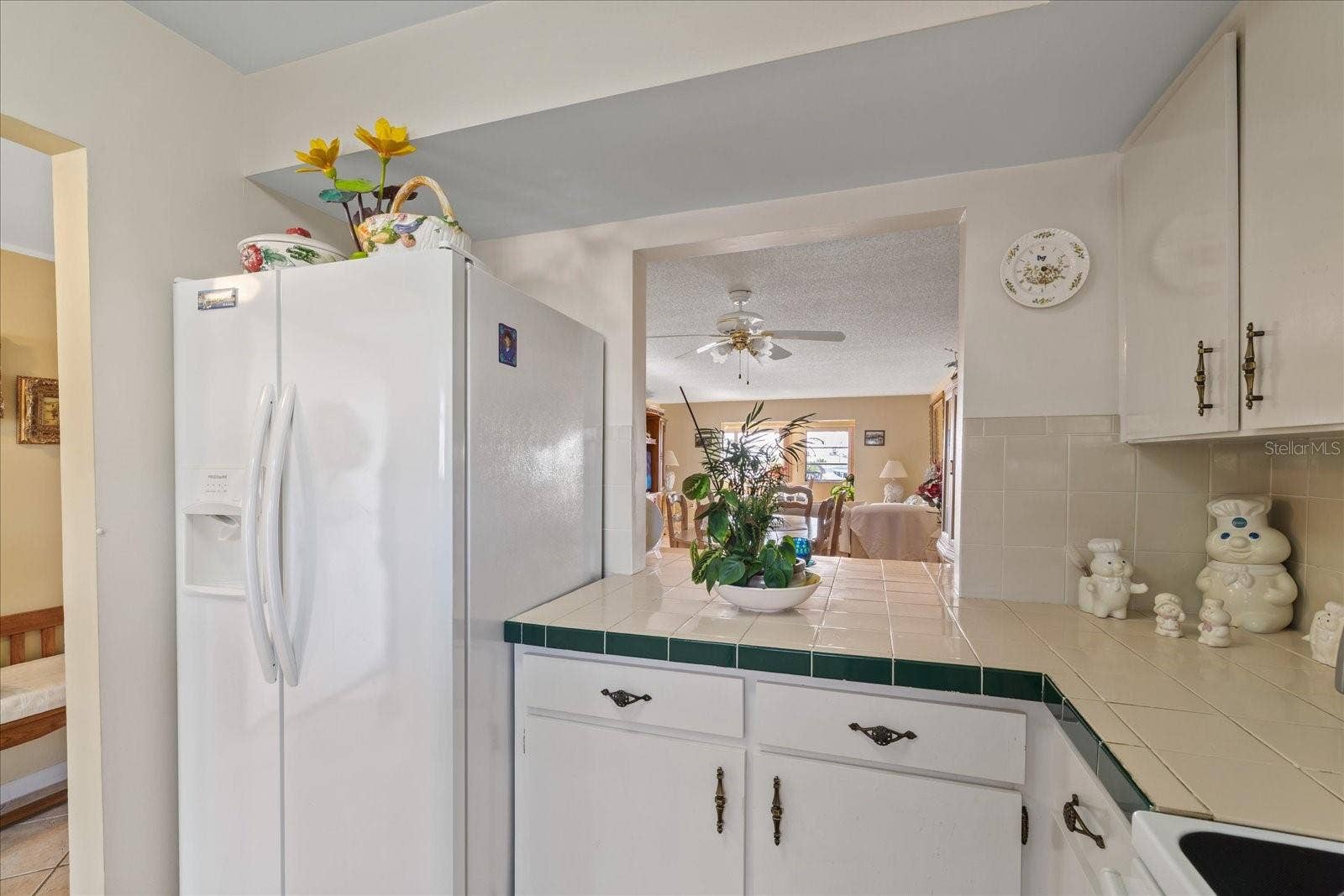 4678 MARINE PARKWAY, #206, New Port Richey, FL 34652 4678 MARINE PARKWAY, #206, New Port Richey, FL 34652
