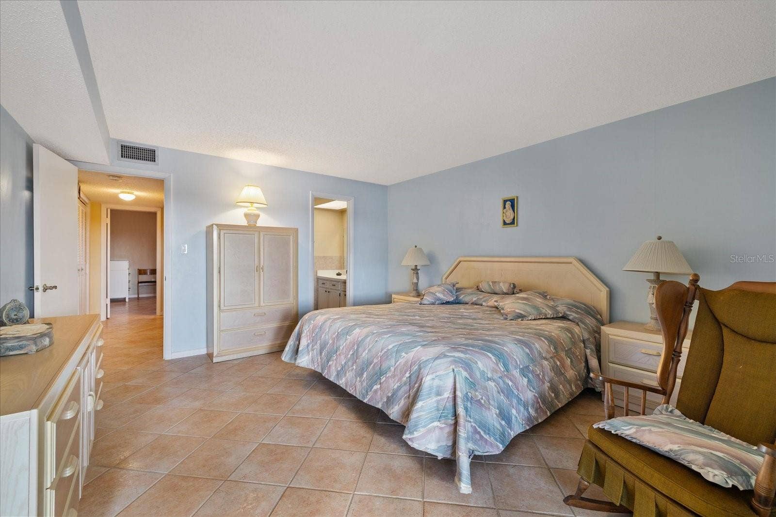 4678 MARINE PARKWAY, #206, New Port Richey, FL 34652 4678 MARINE PARKWAY, #206, New Port Richey, FL 34652