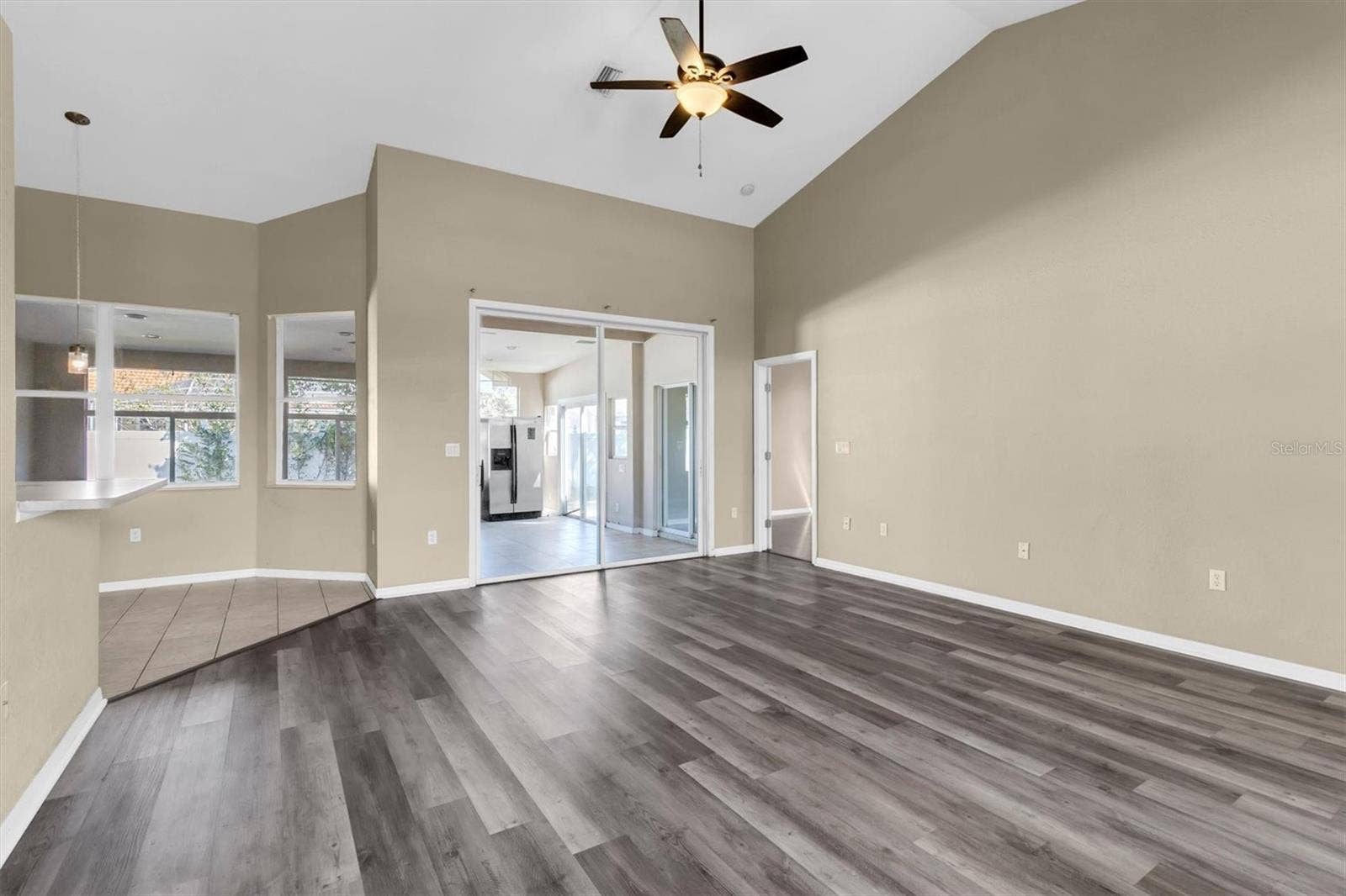 15433 SONORA DRIVE, Brooksville, FL 34604 Family room