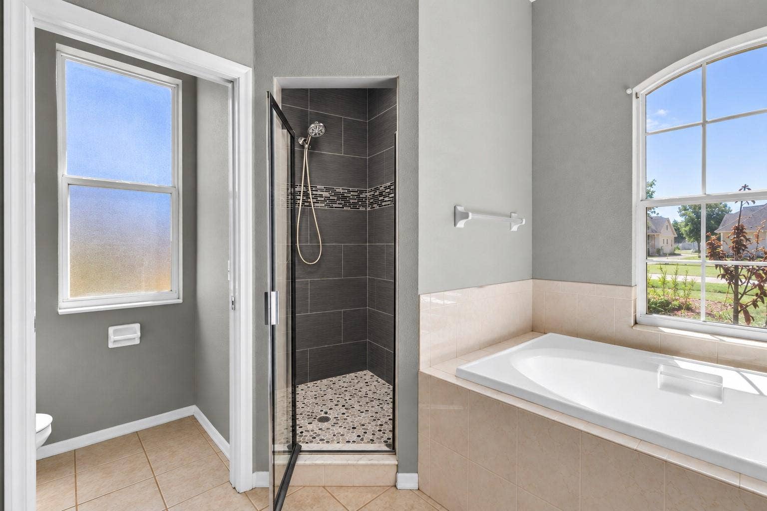 15433 SONORA DRIVE, Brooksville, FL 34604 Walk-in shower