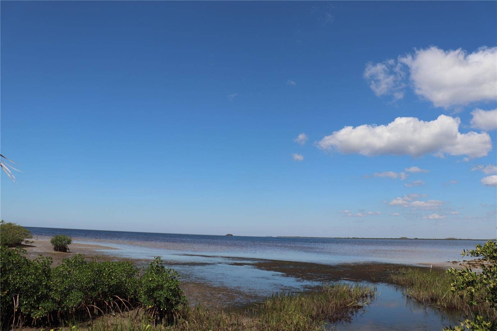 10501 PINE ISLAND DRIVE, Weeki Wachee, FL 34607