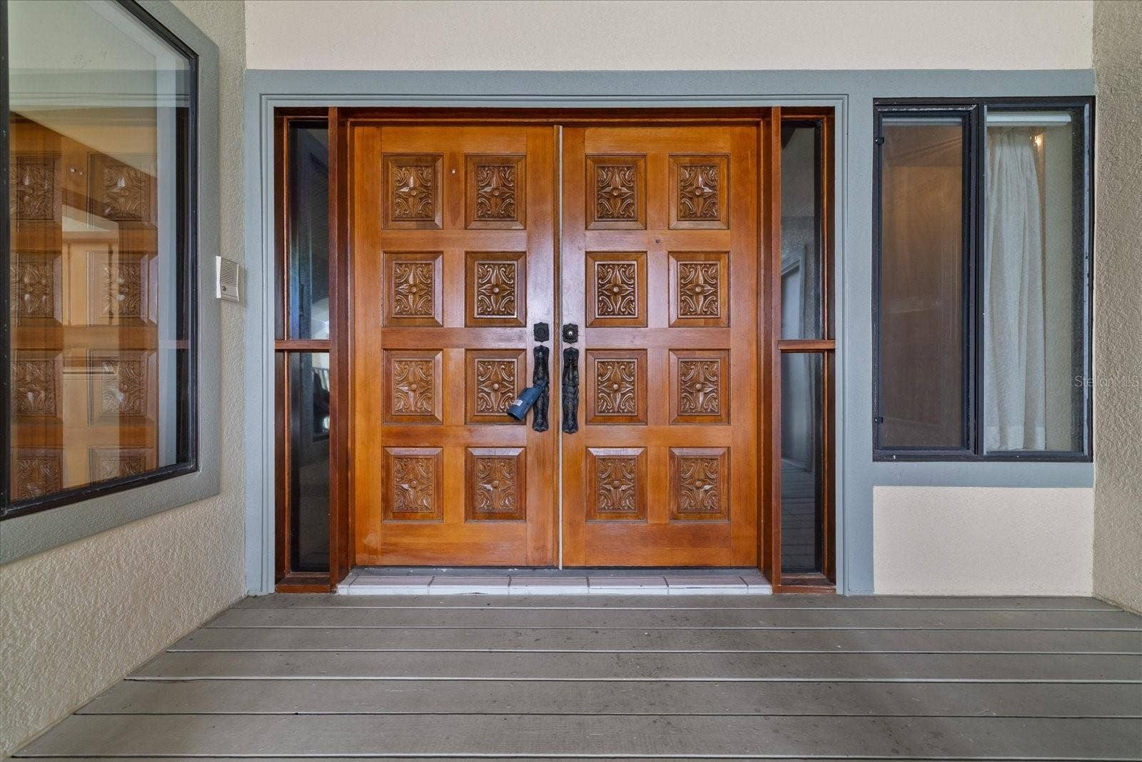 5767 WESTSHORE DRIVE, New Port Richey, FL 34652 Front door