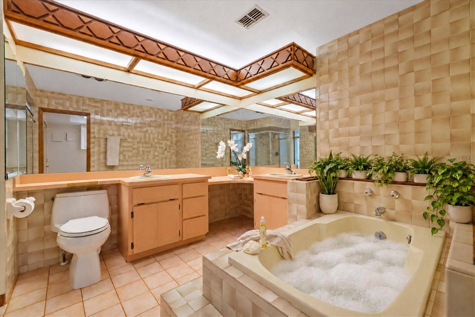 5767 WESTSHORE DRIVE, New Port Richey, FL 34652 Virtually Edited, Primary one bath