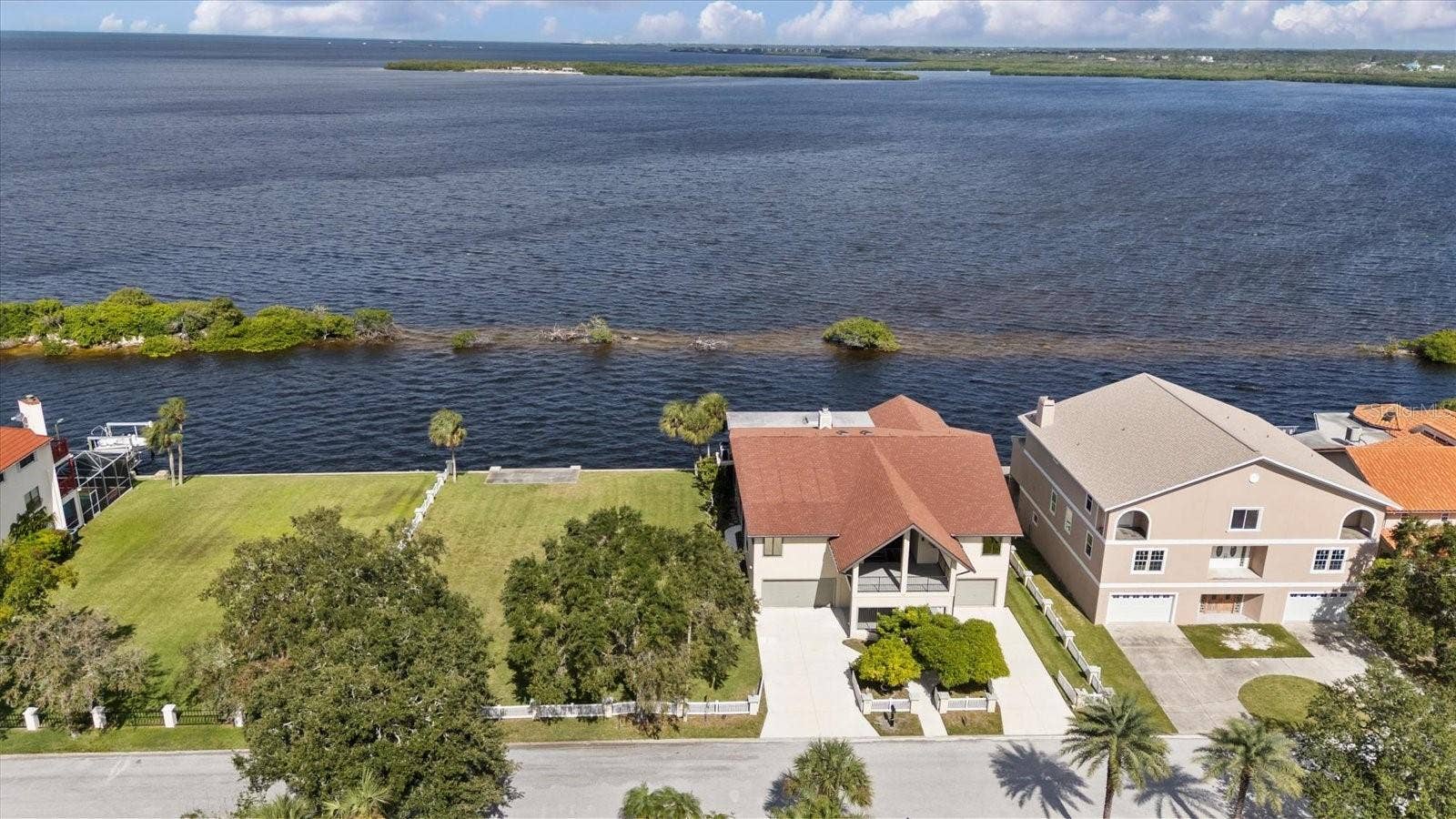 5767 WESTSHORE DRIVE, New Port Richey, FL 34652 5767 WESTSHORE DRIVE, New Port Richey, FL 34652