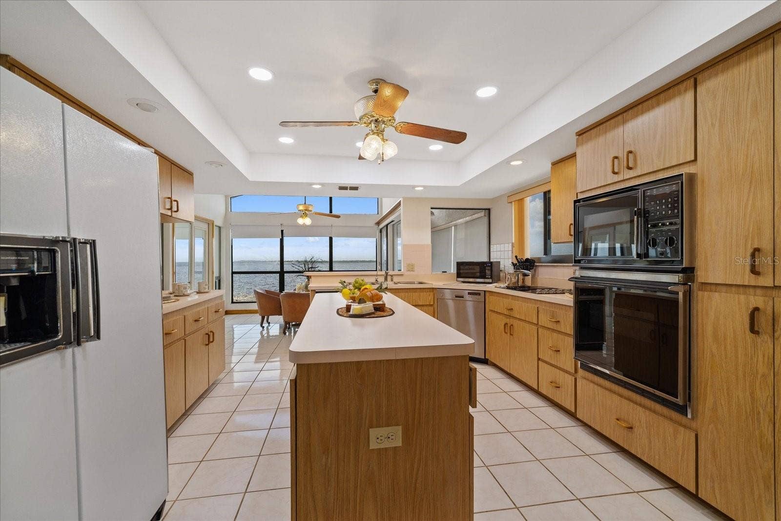 5767 WESTSHORE DRIVE, New Port Richey, FL 34652 Kitchen