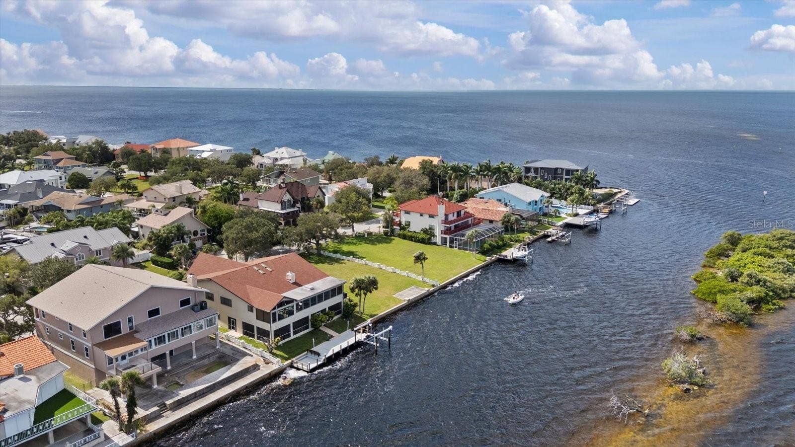 5767 WESTSHORE DRIVE, New Port Richey, FL 34652 5767 WESTSHORE DRIVE, New Port Richey, FL 34652