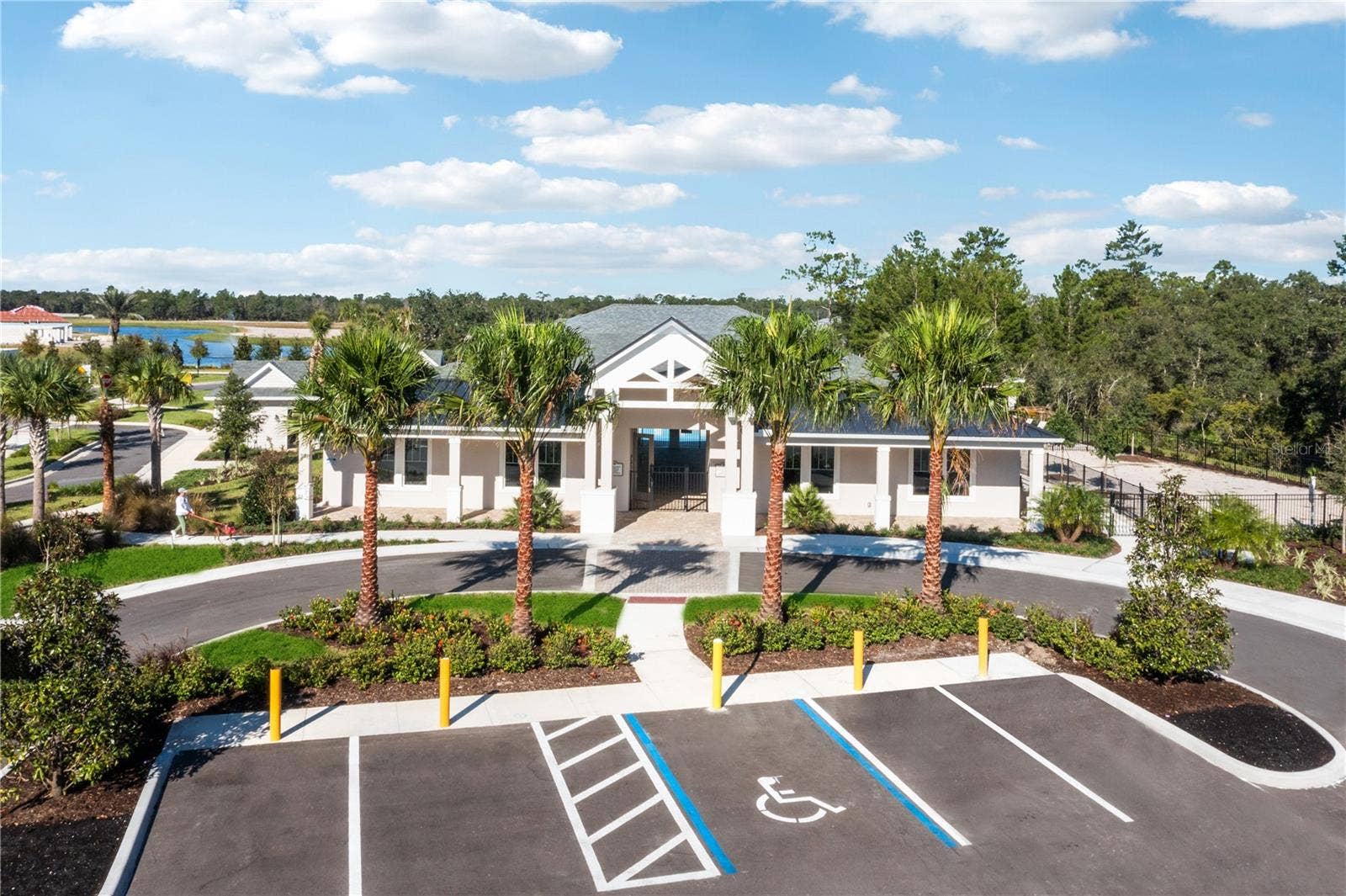 889 MEGANO BOULEVARD, Deland, FL 32724 889 MEGANO BOULEVARD, Deland, FL 32724