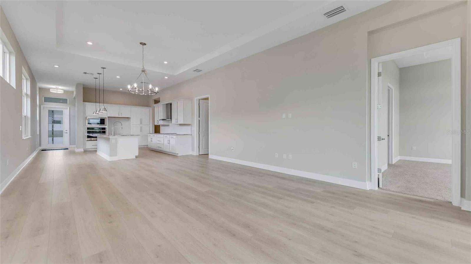 889 MEGANO BOULEVARD, Deland, FL 32724 Great Room