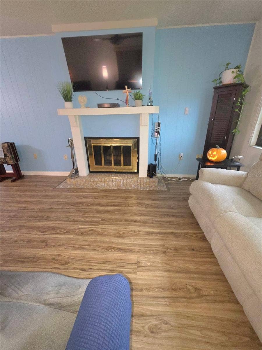 2101 SUNSET POINT ROAD, #2603, Clearwater, FL 33765 Family room