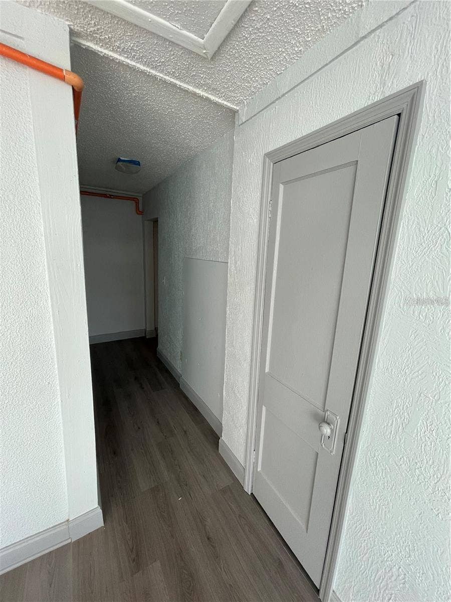 527 8TH STREET N, St Petersburg, FL 33701 527 8TH STREET N, St Petersburg, FL 33701