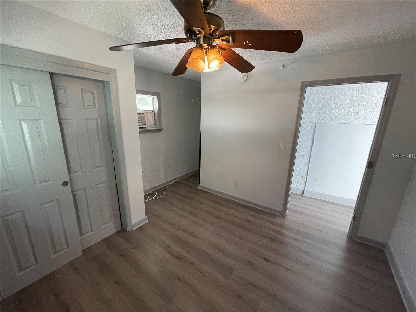 527 8TH STREET N, St Petersburg, FL 33701 527 8TH STREET N, St Petersburg, FL 33701