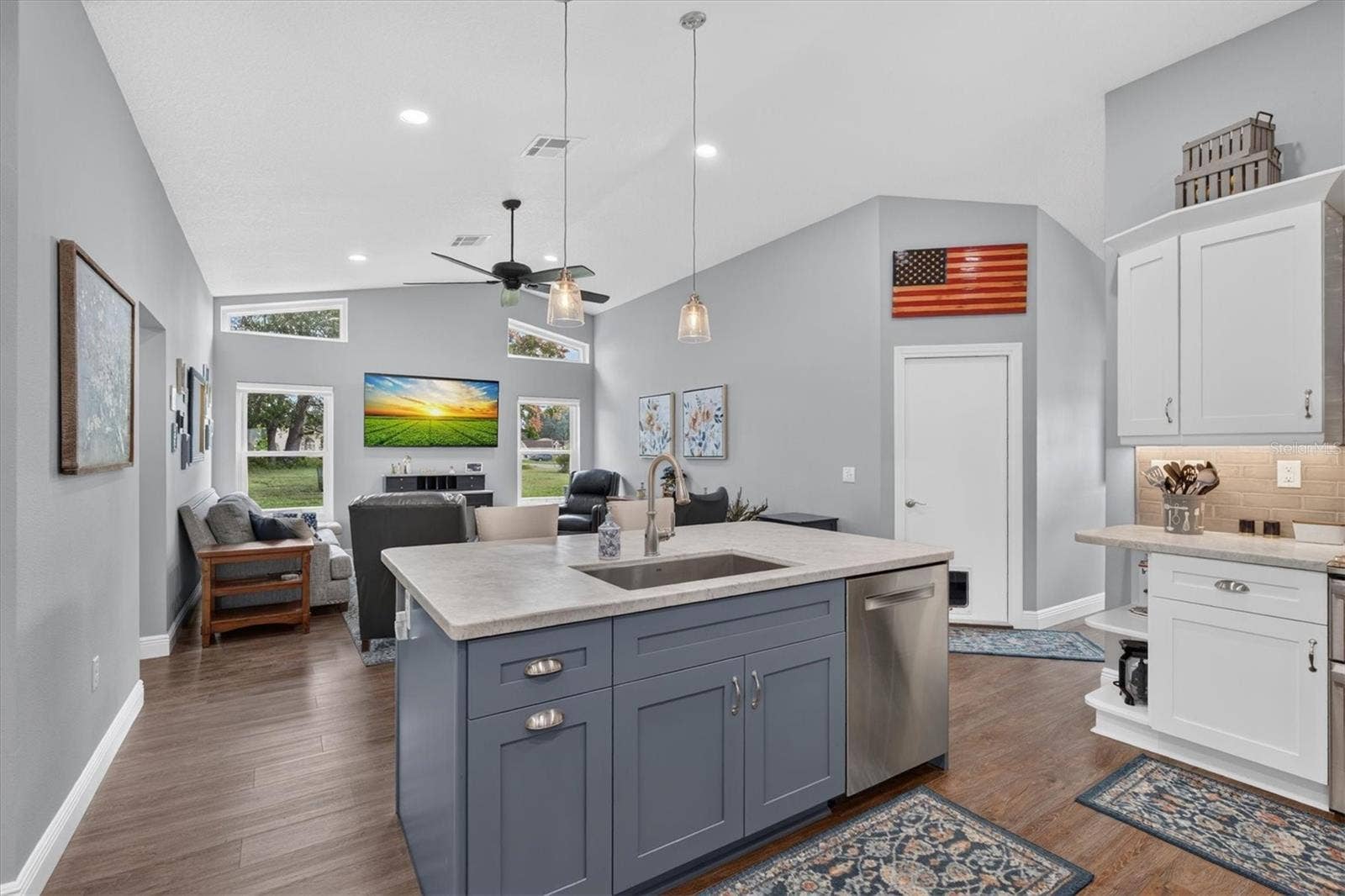8185 SPANISH OAK DRIVE, Spring Hill, FL 34606 Kitchen over looks Family Room