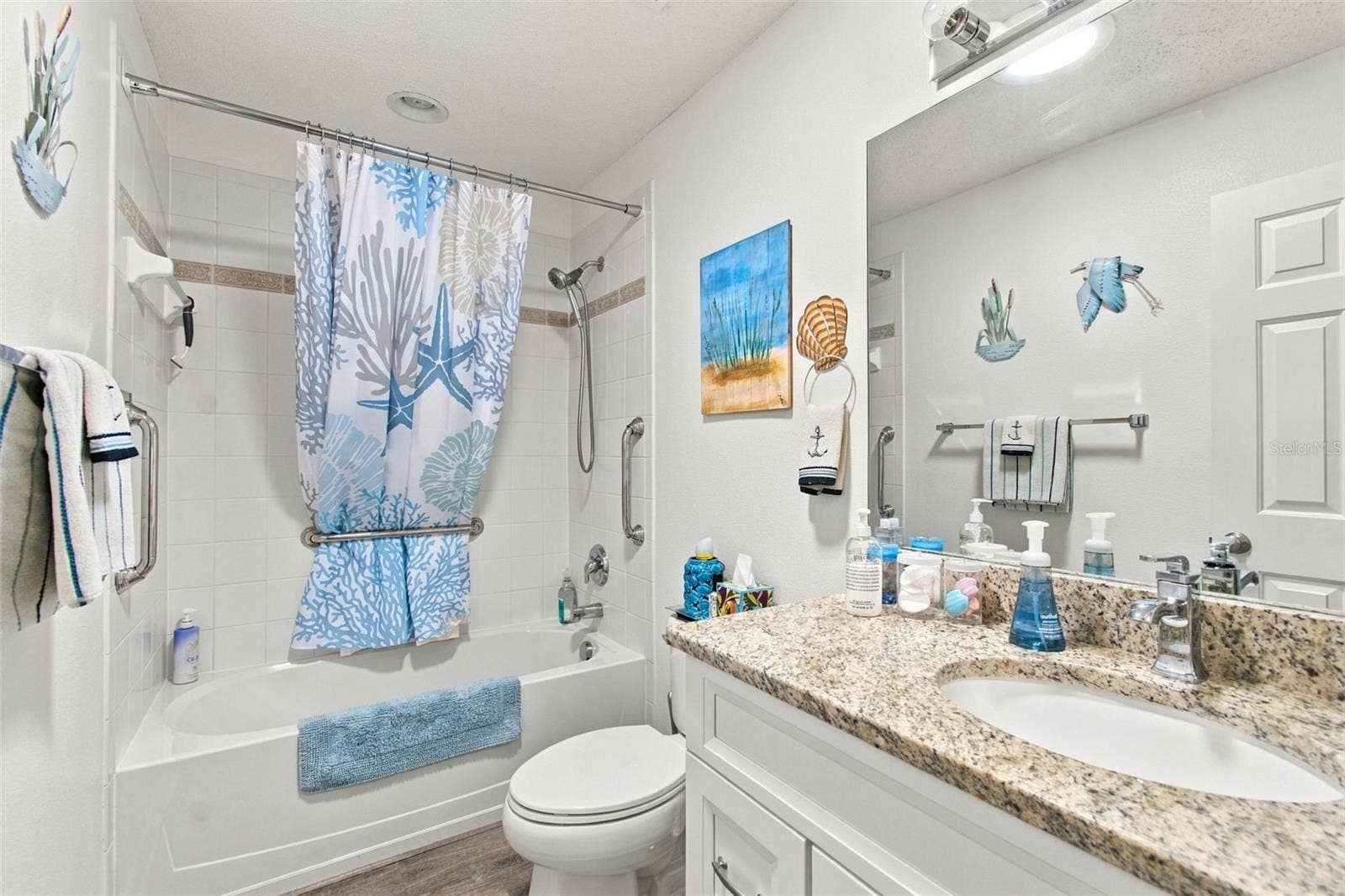 11143 HOLLANDER AVENUE, Hudson, FL 34667 11143 HOLLANDER AVENUE, Hudson, FL 34667