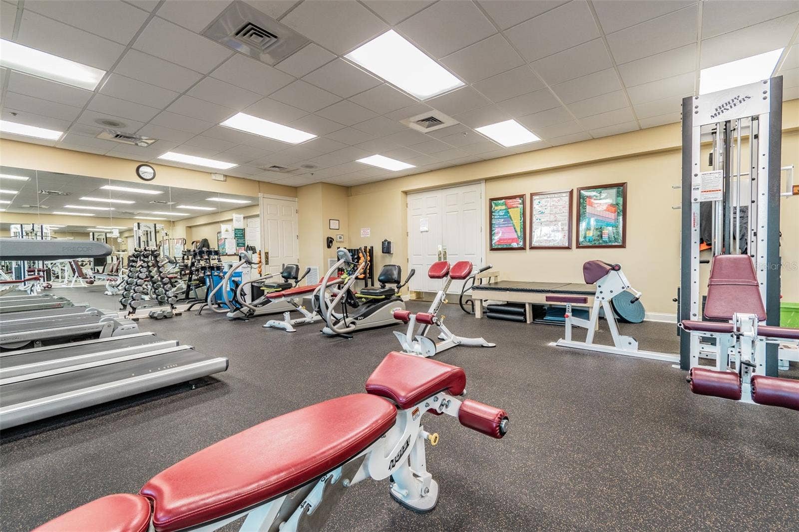 11143 HOLLANDER AVENUE, Hudson, FL 34667 11143 HOLLANDER AVENUE, Hudson, FL 34667