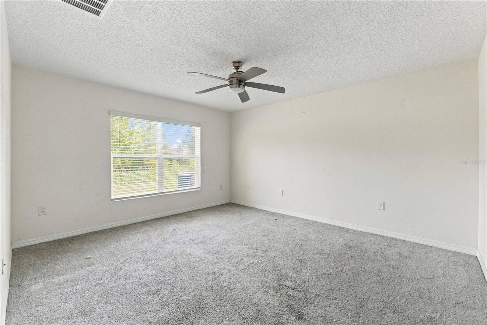 5006 DIANTHA WAY, Brooksville, FL 34604 5006 DIANTHA WAY, Brooksville, FL 34604