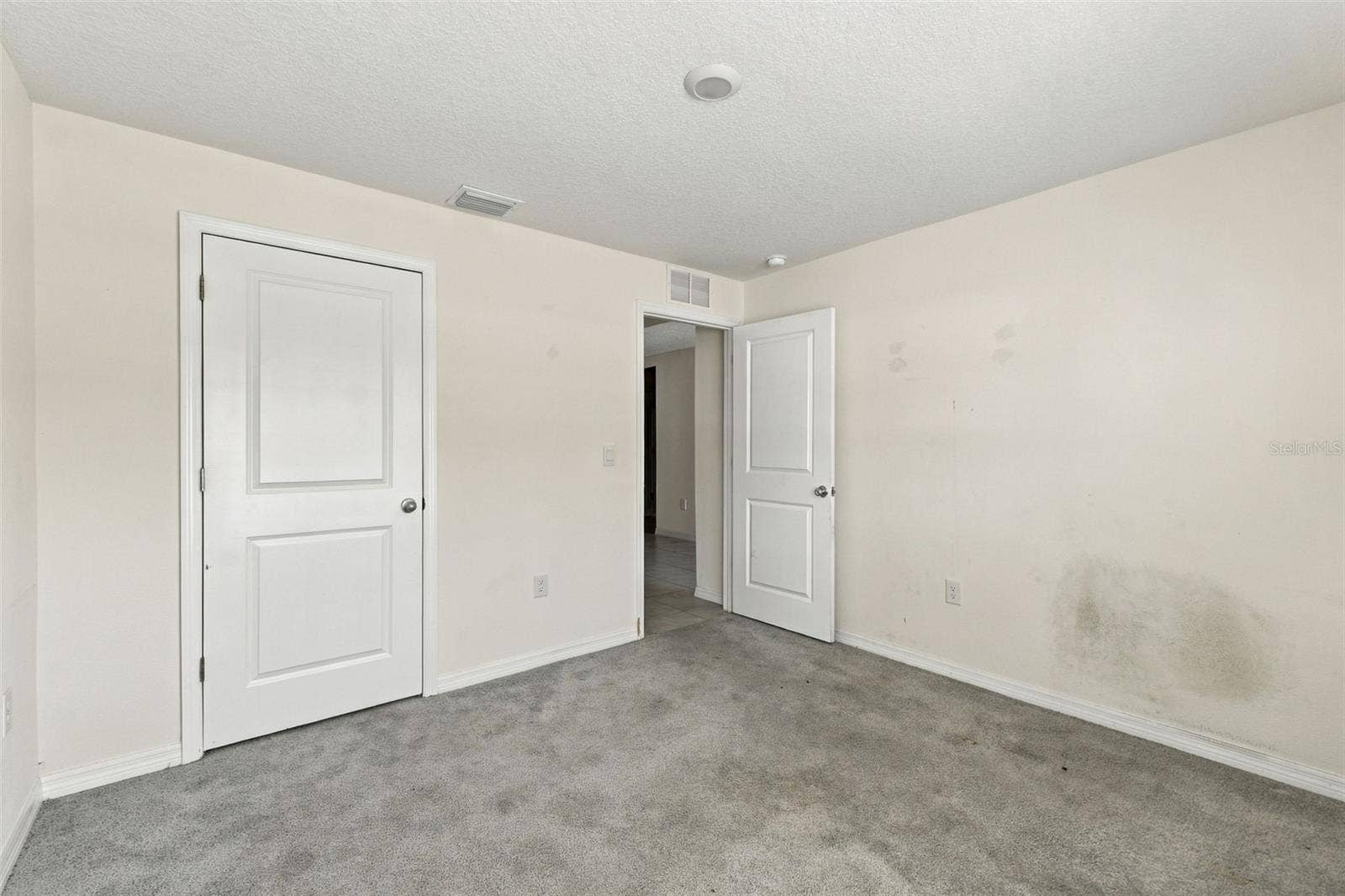 5006 DIANTHA WAY, Brooksville, FL 34604 5006 DIANTHA WAY, Brooksville, FL 34604