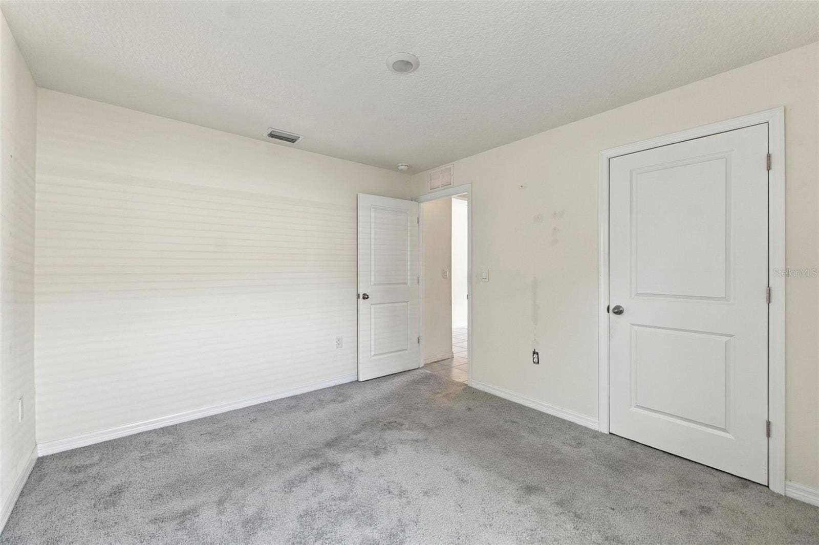 5006 DIANTHA WAY, Brooksville, FL 34604 5006 DIANTHA WAY, Brooksville, FL 34604