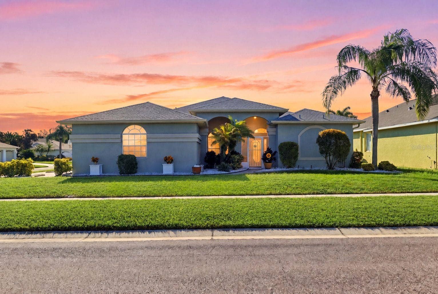 1623 VISTOSO LANE, Ruskin, FL 33573