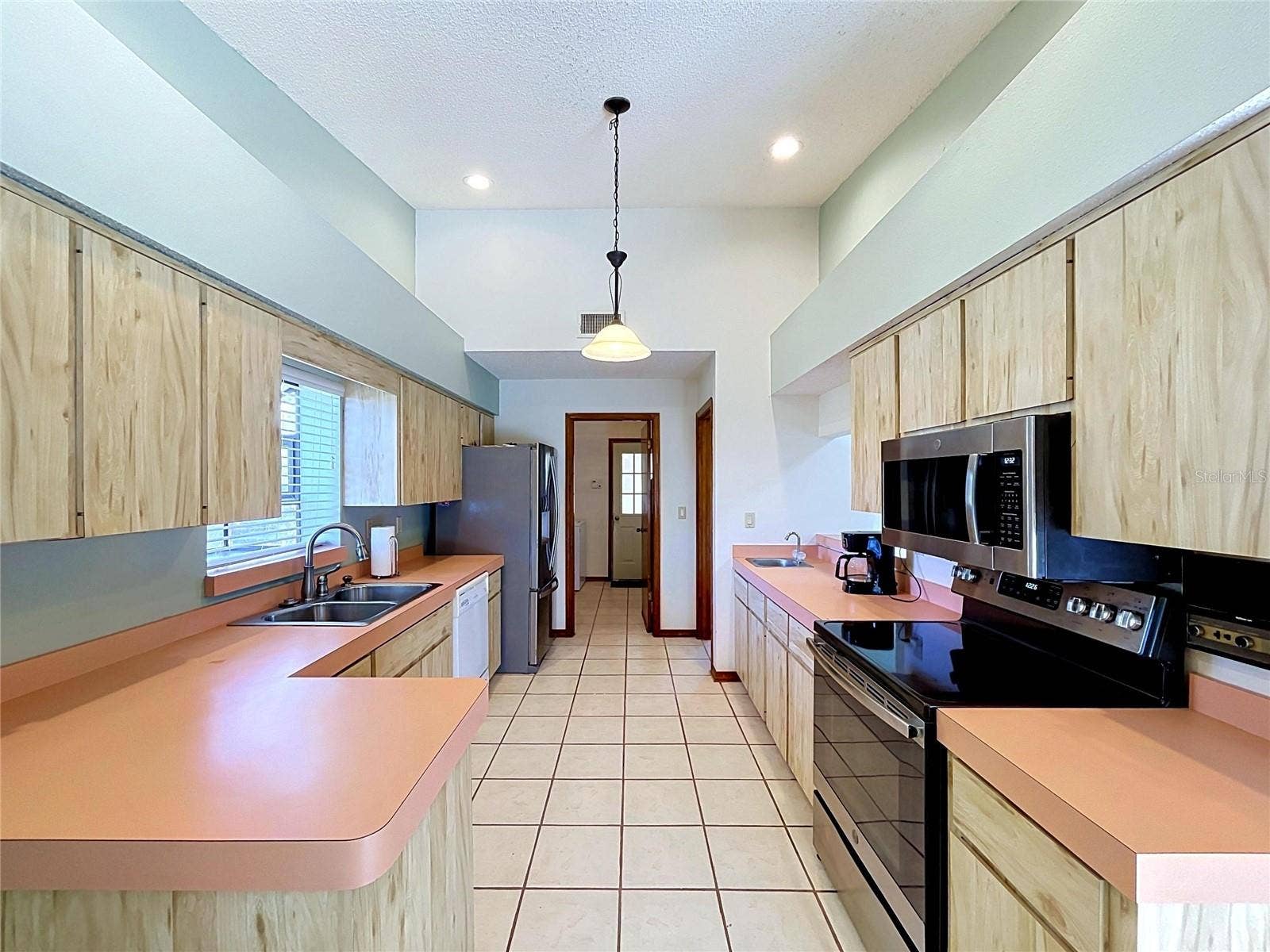 154 ARCADIA AVENUE, Spring Hill, FL 34606 154 ARCADIA AVENUE, Spring Hill, FL 34606