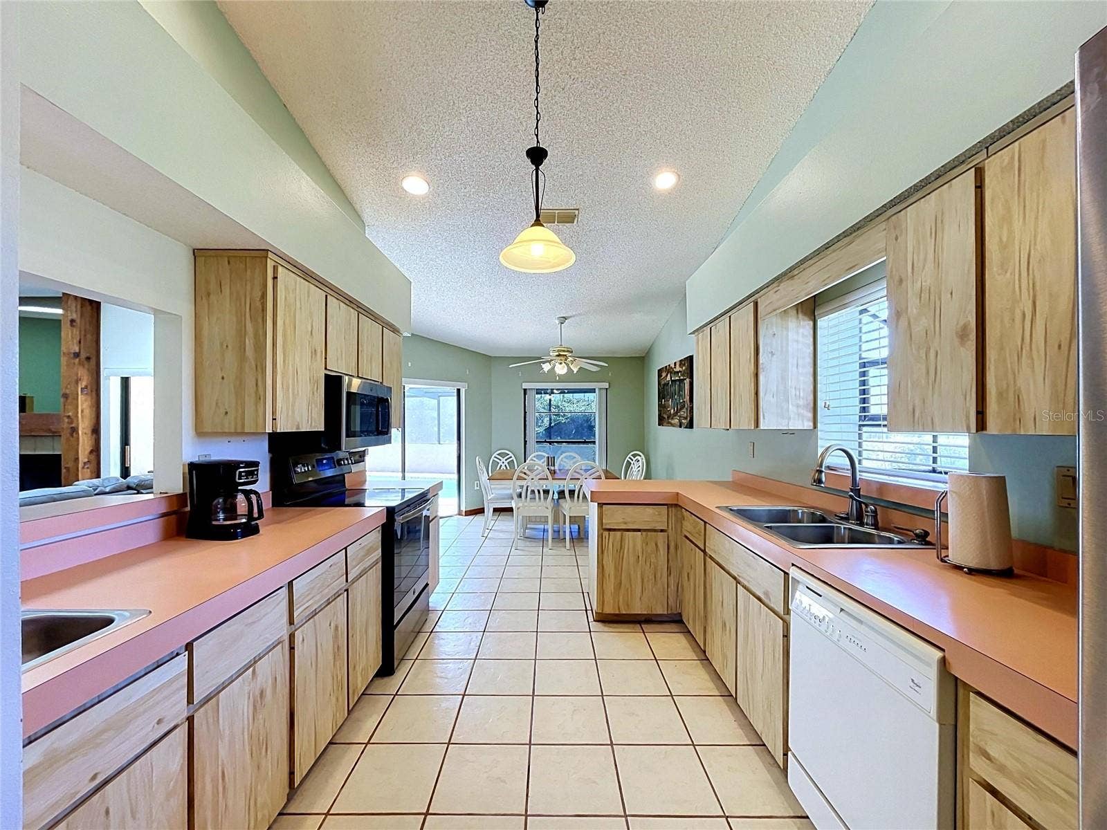 154 ARCADIA AVENUE, Spring Hill, FL 34606 154 ARCADIA AVENUE, Spring Hill, FL 34606