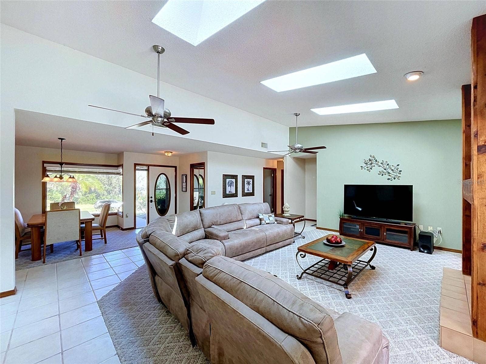 154 ARCADIA AVENUE, Spring Hill, FL 34606 154 ARCADIA AVENUE, Spring Hill, FL 34606