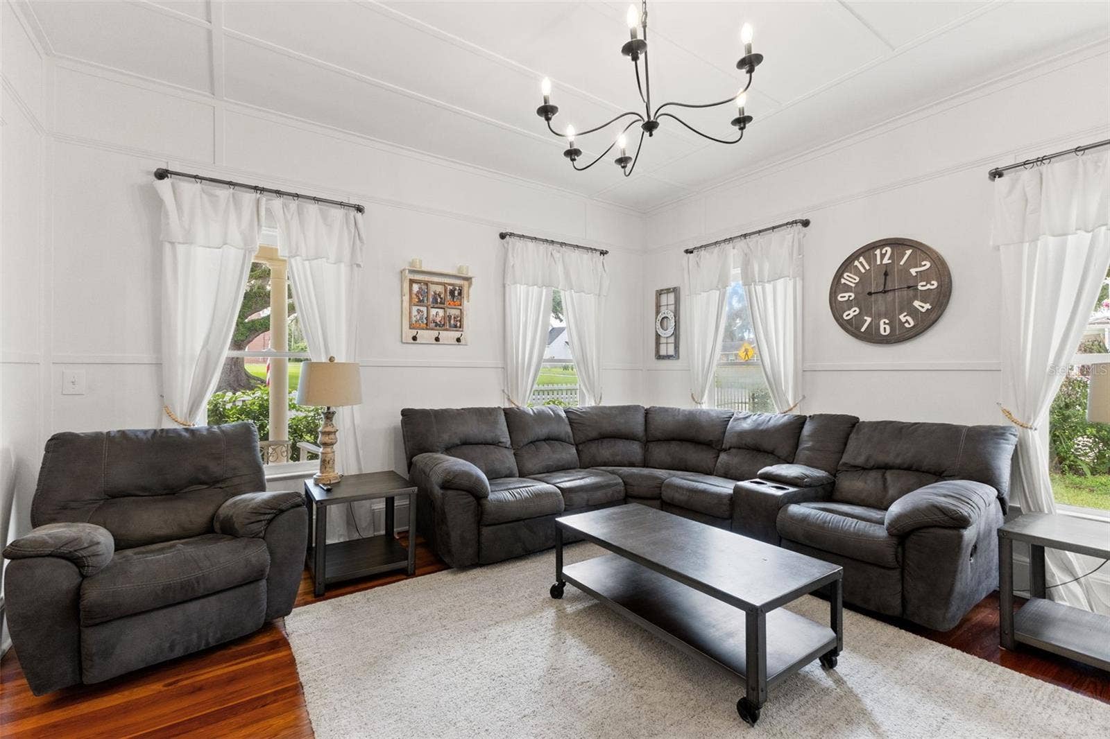 427 HOWELL AVENUE, Brooksville, FL 34601 427 HOWELL AVENUE, Brooksville, FL 34601