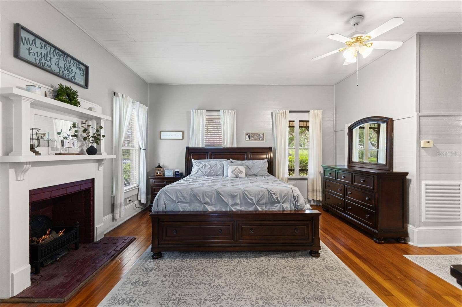 427 HOWELL AVENUE, Brooksville, FL 34601 427 HOWELL AVENUE, Brooksville, FL 34601