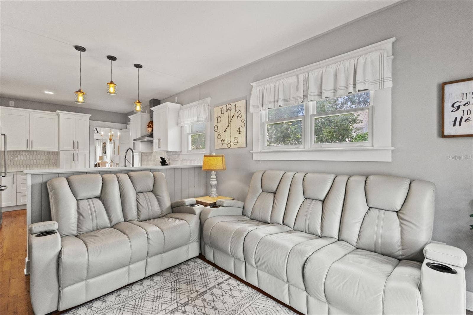 427 HOWELL AVENUE, Brooksville, FL 34601 427 HOWELL AVENUE, Brooksville, FL 34601