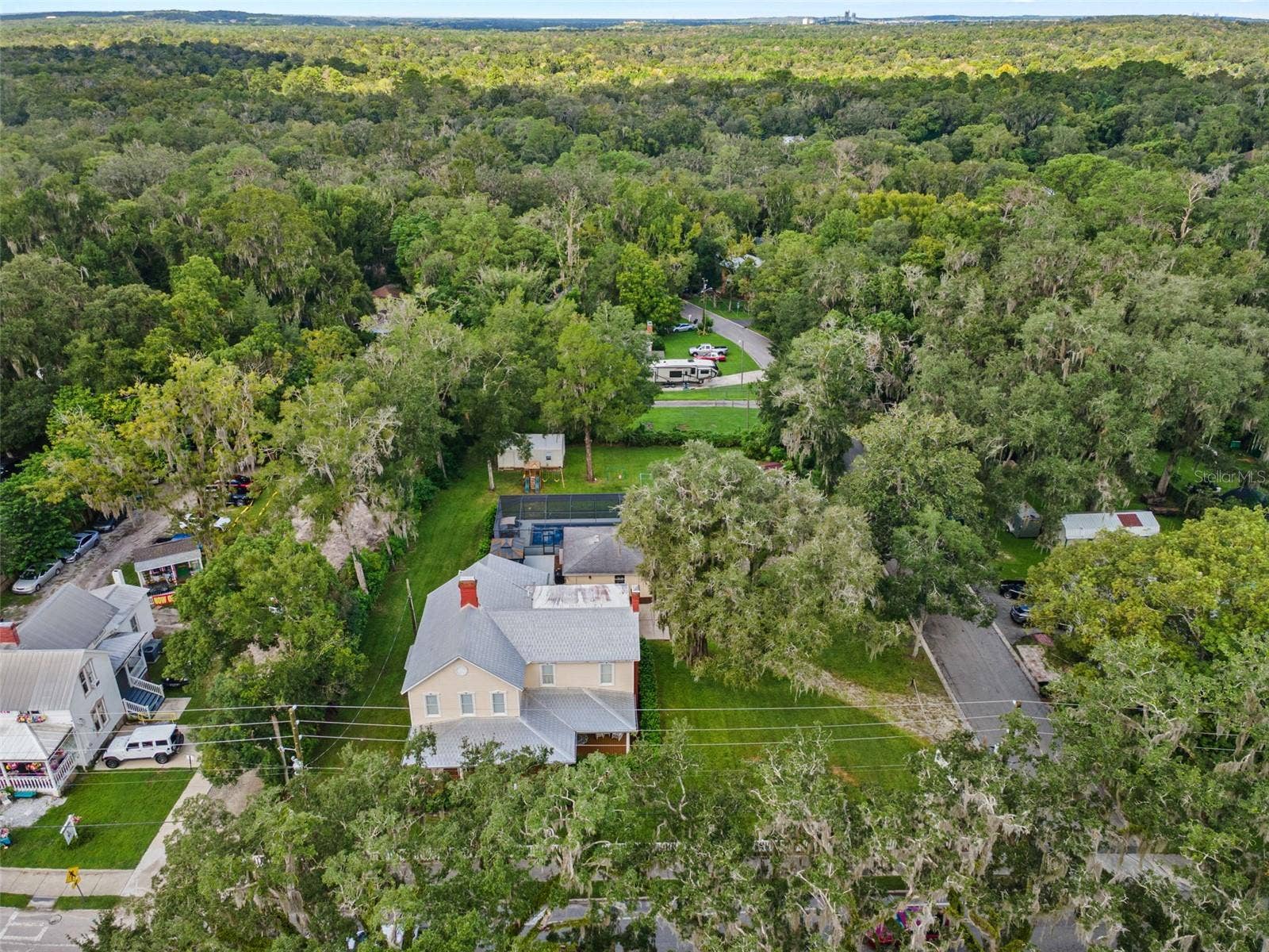 427 HOWELL AVENUE, Brooksville, FL 34601 427 HOWELL AVENUE, Brooksville, FL 34601