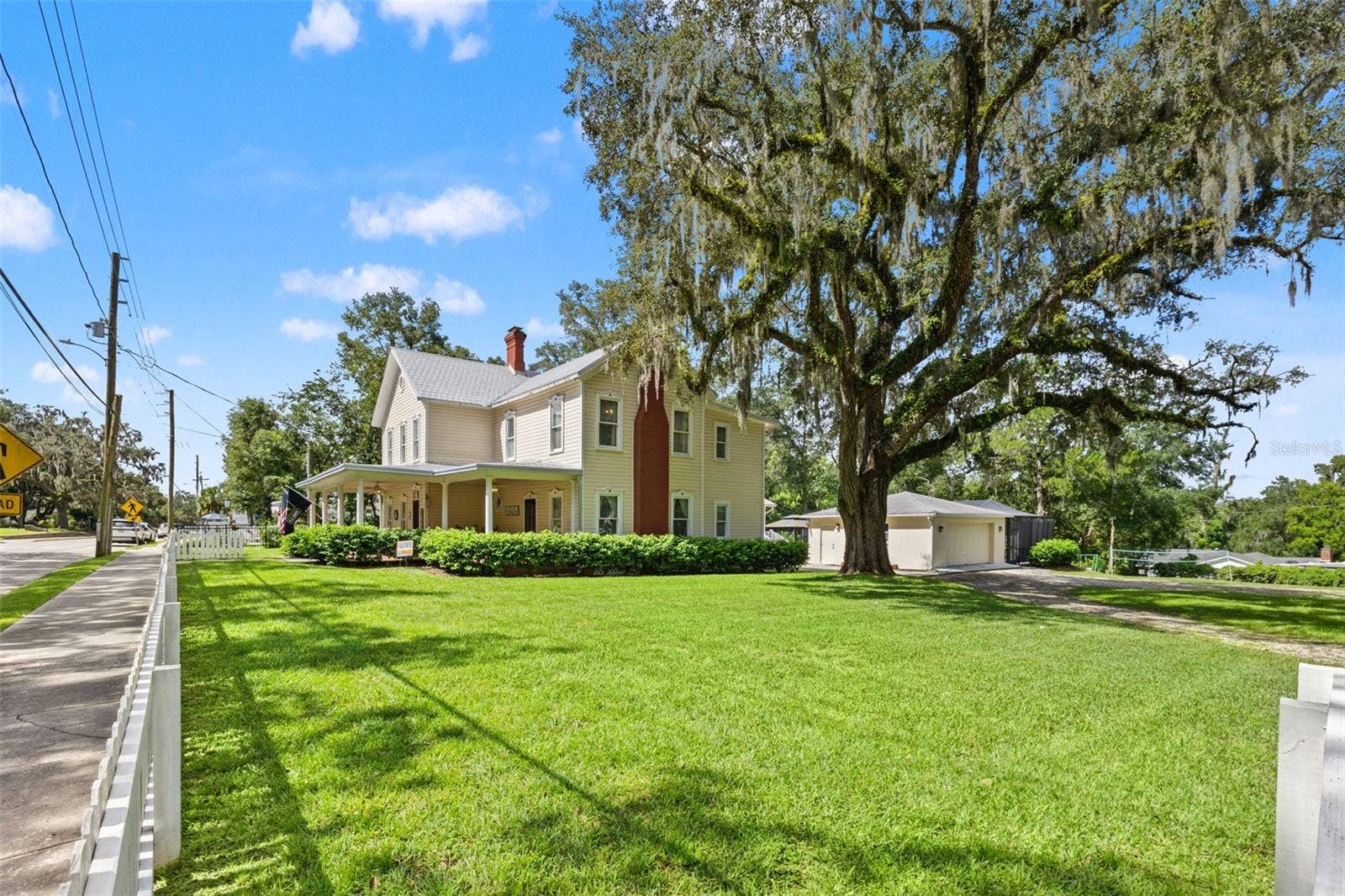 427 HOWELL AVENUE, Brooksville, FL 34601 427 HOWELL AVENUE, Brooksville, FL 34601