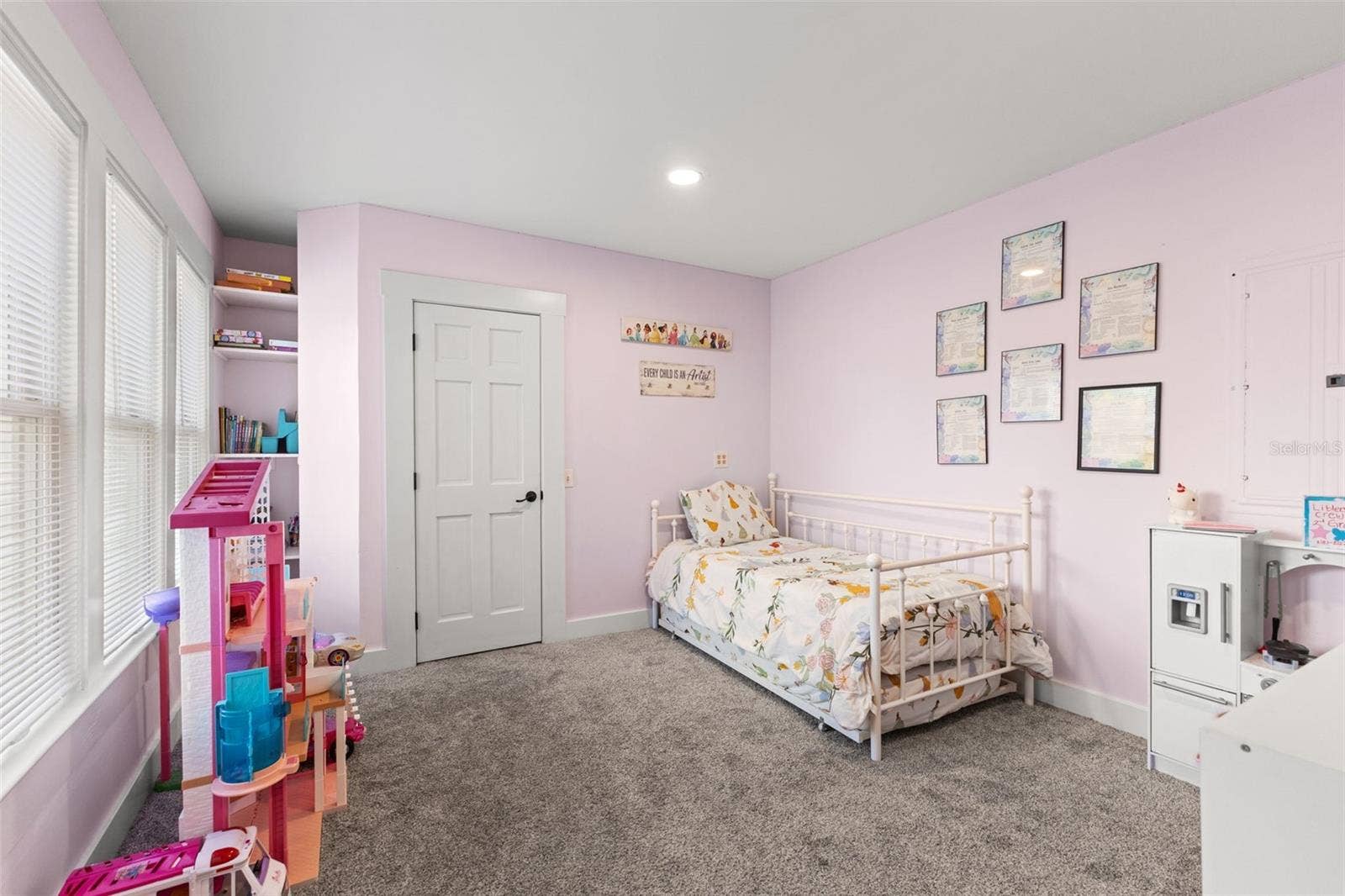427 HOWELL AVENUE, Brooksville, FL 34601 427 HOWELL AVENUE, Brooksville, FL 34601