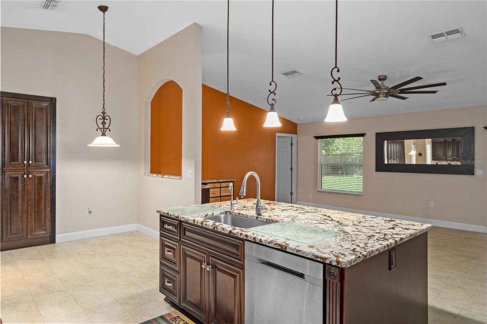 5252 MENTMORE, Spring Hill, FL 34606 5252 MENTMORE, Spring Hill, FL 34606