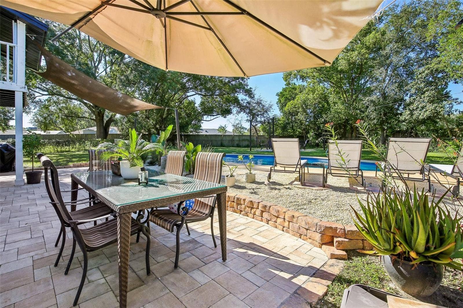 18410 STERLING SILVER CIRCLE, Lutz, FL 33549 18410 STERLING SILVER CIRCLE, Lutz, FL 33549