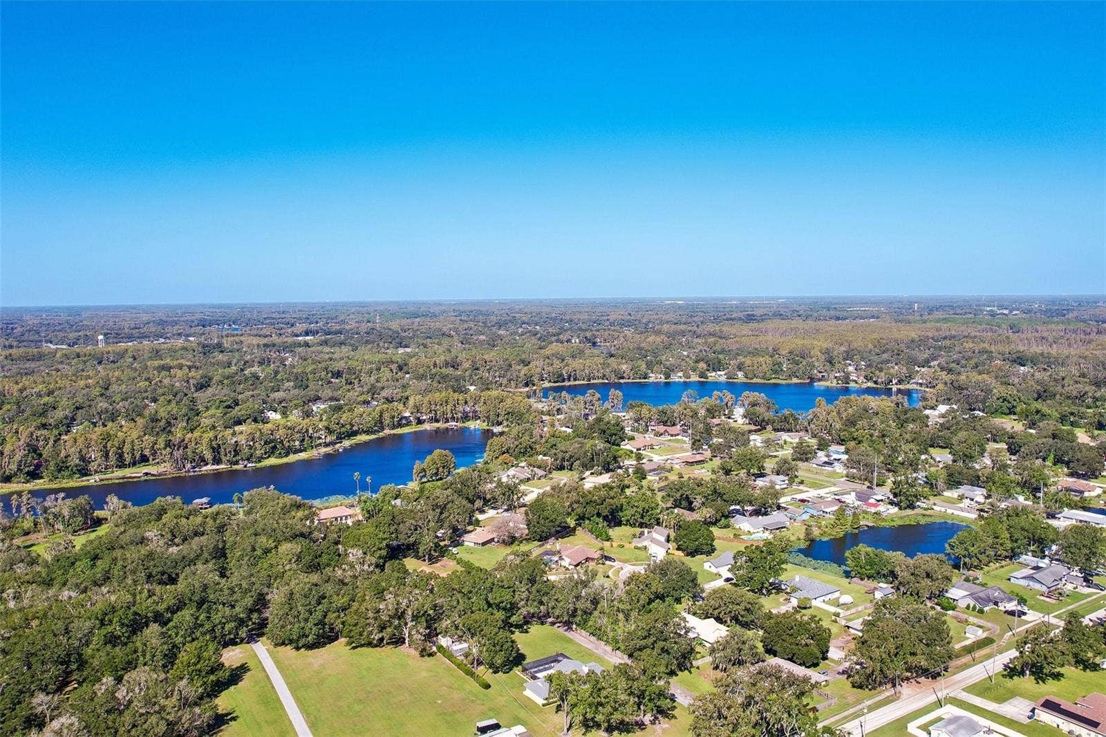 18410 STERLING SILVER CIRCLE, Lutz, FL 33549 18410 STERLING SILVER CIRCLE, Lutz, FL 33549