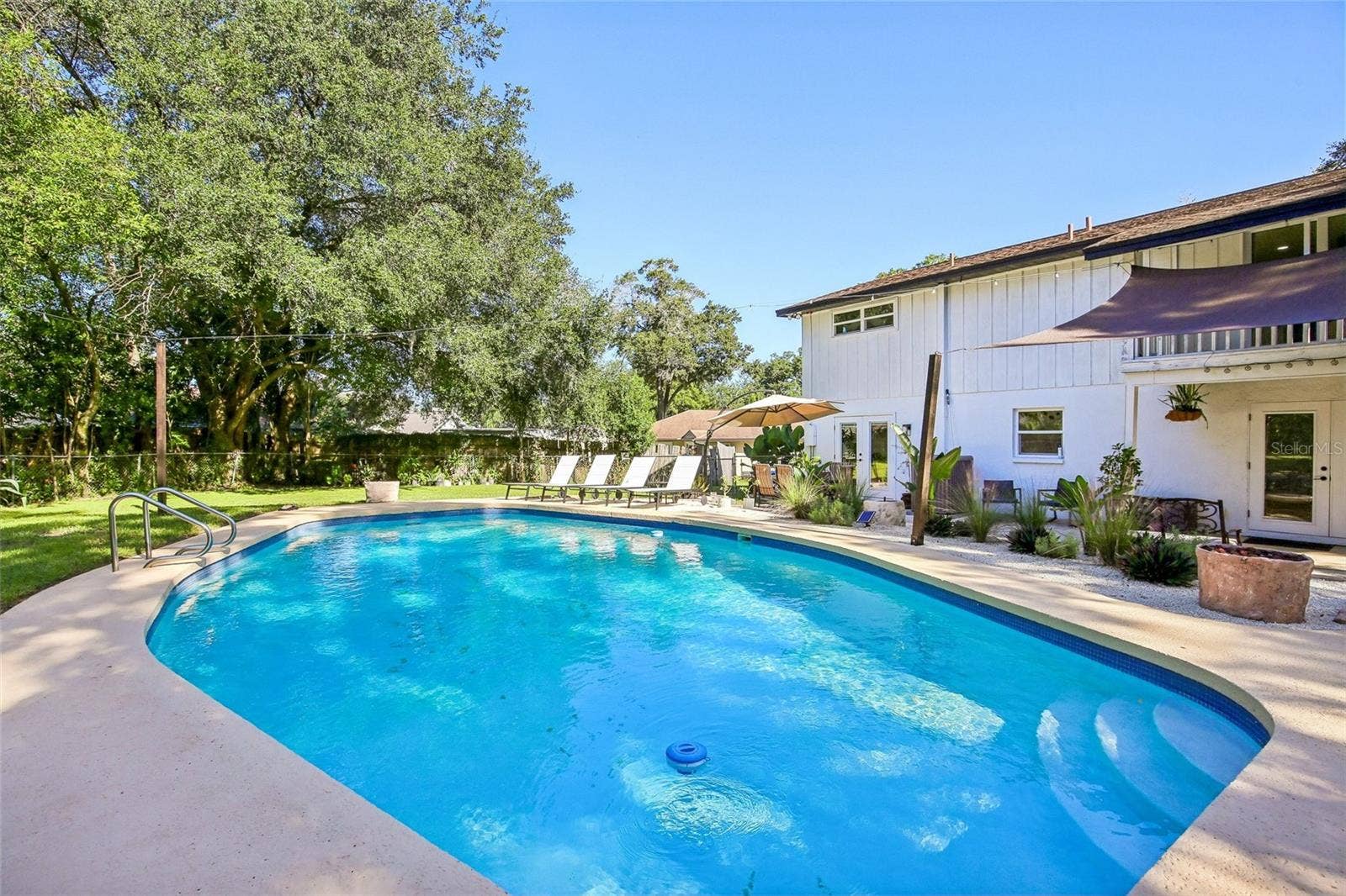 18410 STERLING SILVER CIRCLE, Lutz, FL 33549 18410 STERLING SILVER CIRCLE, Lutz, FL 33549