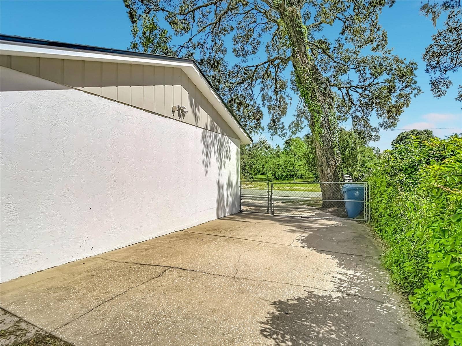 1417 BAVON AVENUE, Spring Hill, FL 34609 1417 BAVON AVENUE, Spring Hill, FL 34609