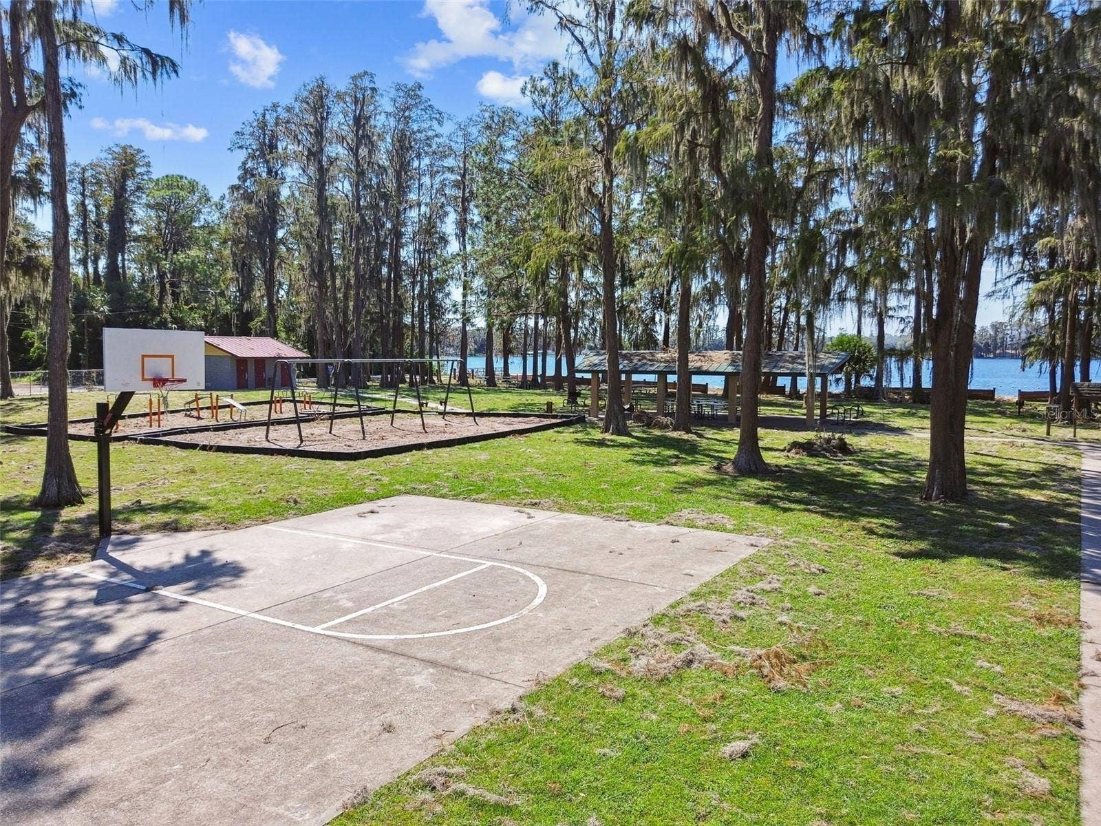 12527 LACEY DRIVE, New Port Richey, FL 34654 12527 LACEY DRIVE, New Port Richey, FL 34654