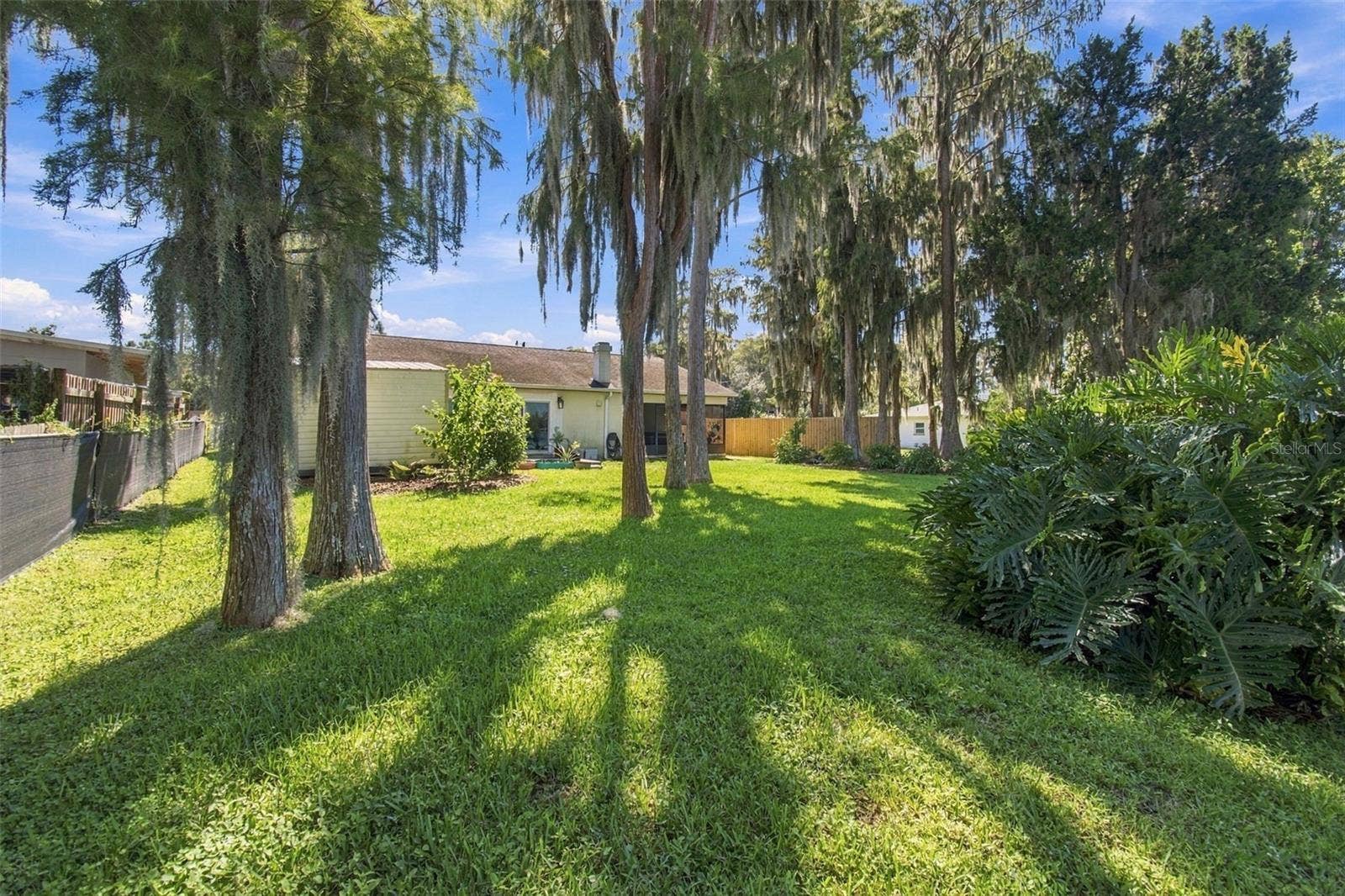 12527 LACEY DRIVE, New Port Richey, FL 34654 12527 LACEY DRIVE, New Port Richey, FL 34654
