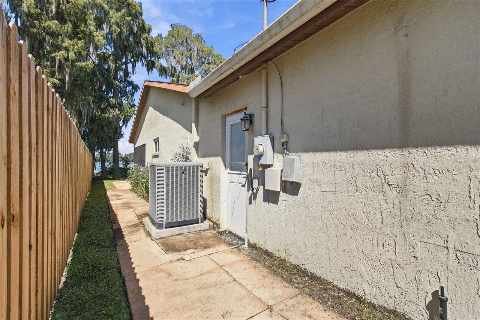 12527 LACEY DRIVE, New Port Richey, FL 34654 12527 LACEY DRIVE, New Port Richey, FL 34654