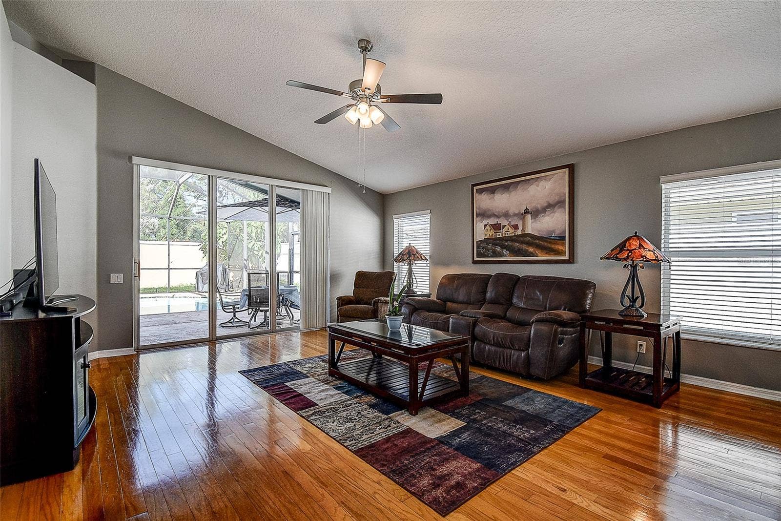 624 N LAKE BOULEVARD, Tarpon Springs, FL 34689 624 N LAKE BOULEVARD, Tarpon Springs, FL 34689