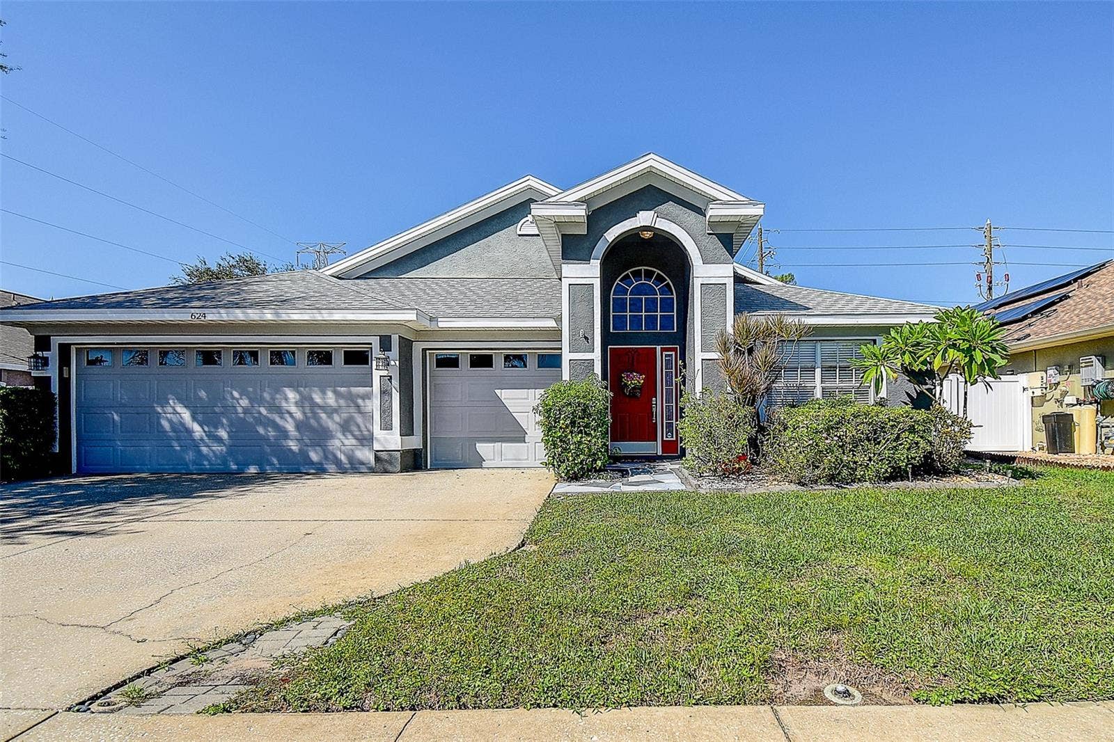 624 N LAKE BOULEVARD, Tarpon Springs, FL 34689 624 N LAKE BOULEVARD, Tarpon Springs, FL 34689