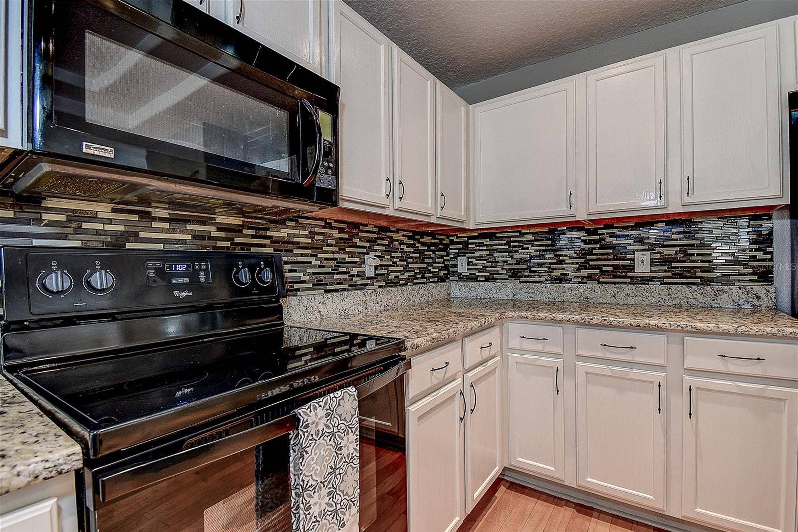 624 N LAKE BOULEVARD, Tarpon Springs, FL 34689 624 N LAKE BOULEVARD, Tarpon Springs, FL 34689